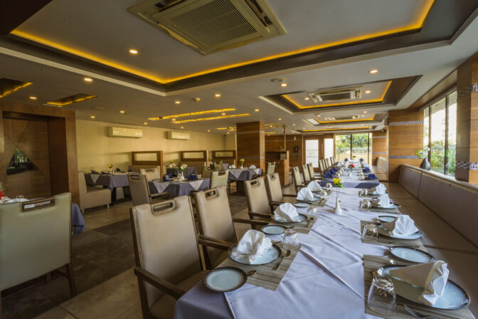 Discover Plush: Gandhinagar’s Pure Veg Dining Experience